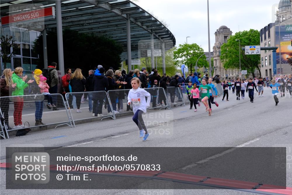 25.04.2026 - Das Zehntel Tim E. http://msf.ph/oto/9570833 25.04.2026 09:03:47 Ziel 1063, 1068, 1228, 1419, 1439, 2397, 2923, 2996, 3727 meine-sportfotos.de