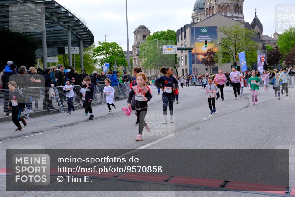 25.04.2026 - Das Zehntel Tim E. http://msf.ph/oto/9570858 25.04.2026 09:03:57 Ziel 1063, 1068, 1439, 1661, 1835, 1860, 2018, 2440, 2578, 2588, 2997, 3007, 3014, 3024, 3442, 3446, 3451, 3459, 3504, 3727, 3740, 3865, 3867, 3880 meine-sportfotos.de