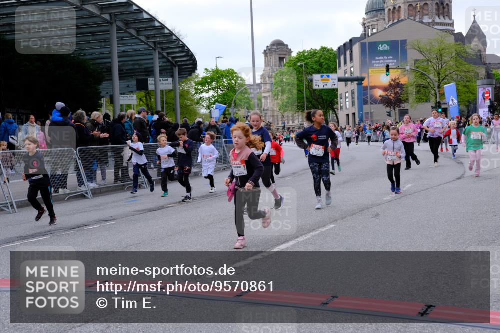 25.04.2026 - Das Zehntel Tim E. http://msf.ph/oto/9570861 25.04.2026 09:03:57 Ziel 1063, 1068, 1439, 1661, 1835, 1860, 2018, 2440, 2578, 2588, 2997, 3007, 3014, 3024, 3442, 3446, 3451, 3459, 3504, 3727, 3740, 3865, 3867, 3880 meine-sportfotos.de