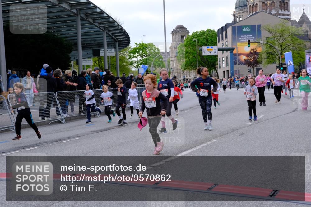 25.04.2026 - Das Zehntel Tim E. http://msf.ph/oto/9570862 25.04.2026 09:03:57 Ziel 1063, 1068, 1439, 1661, 1835, 1860, 2018, 2440, 2578, 2588, 2997, 3007, 3014, 3024, 3442, 3446, 3451, 3459, 3504, 3727, 3740, 3865, 3867, 3880 meine-sportfotos.de