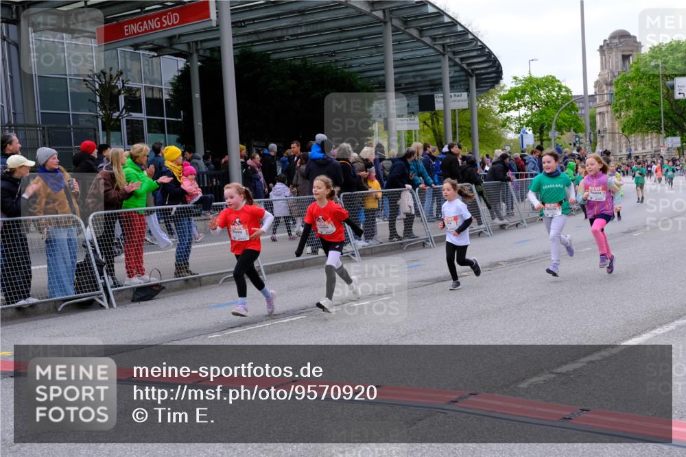 25.04.2026 - Das Zehntel Tim E. http://msf.ph/oto/9570920 25.04.2026 09:04:16 Ziel 1226, 1392, 1480, 1809, 2194, 2346, 2386, 2432, 2534, 2551, 2597, 2666, 3680, 3733, 3809, 3810, 3885 meine-sportfotos.de