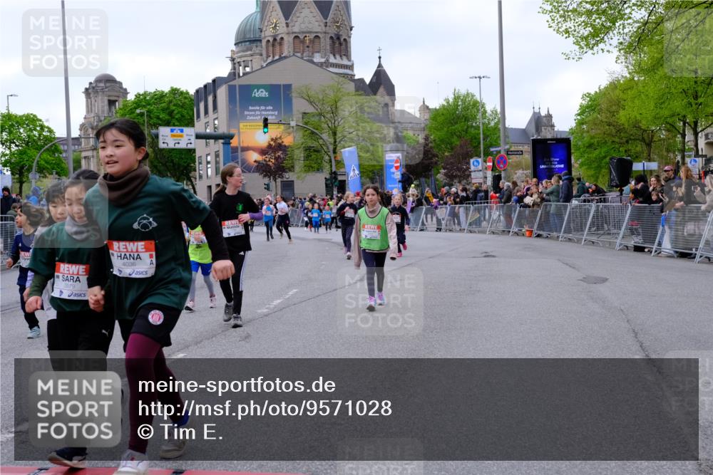 25.04.2026 - Das Zehntel Tim E. http://msf.ph/oto/9571028 25.04.2026 09:04:43 Ziel 1076, 1082, 1241, 1443, 1647, 1732, 2183, 2371, 2377, 2536, 2586, 2593, 2612, 2804, 2807, 3012, 3058, 3320, 3449, 3450, 3947, 3979, 4036 meine-sportfotos.de