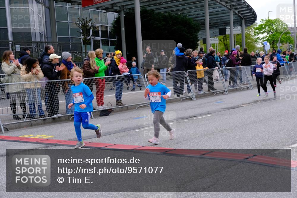 25.04.2026 - Das Zehntel Tim E. http://msf.ph/oto/9571077 25.04.2026 09:04:58 Ziel 1350, 1390, 1591, 1594, 2254, 2657, 2670, 2672, 2950, 3601, 3724, 3726, 3767, 3776, 3777, 3796, 3961 meine-sportfotos.de