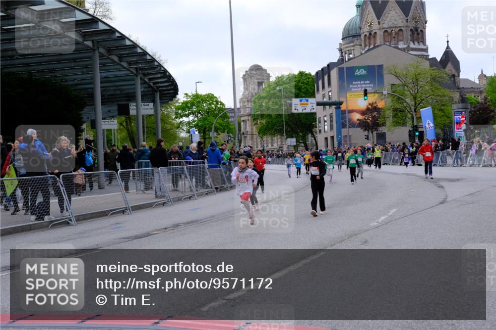 25.04.2026 - Das Zehntel Tim E. http://msf.ph/oto/9571172 25.04.2026 09:05:26 Ziel 1078, 1084, 1414, 1418, 1811, 1821, 2113, 2115, 2141, 2144, 2297, 2832, 2935, 3133, 3148 meine-sportfotos.de