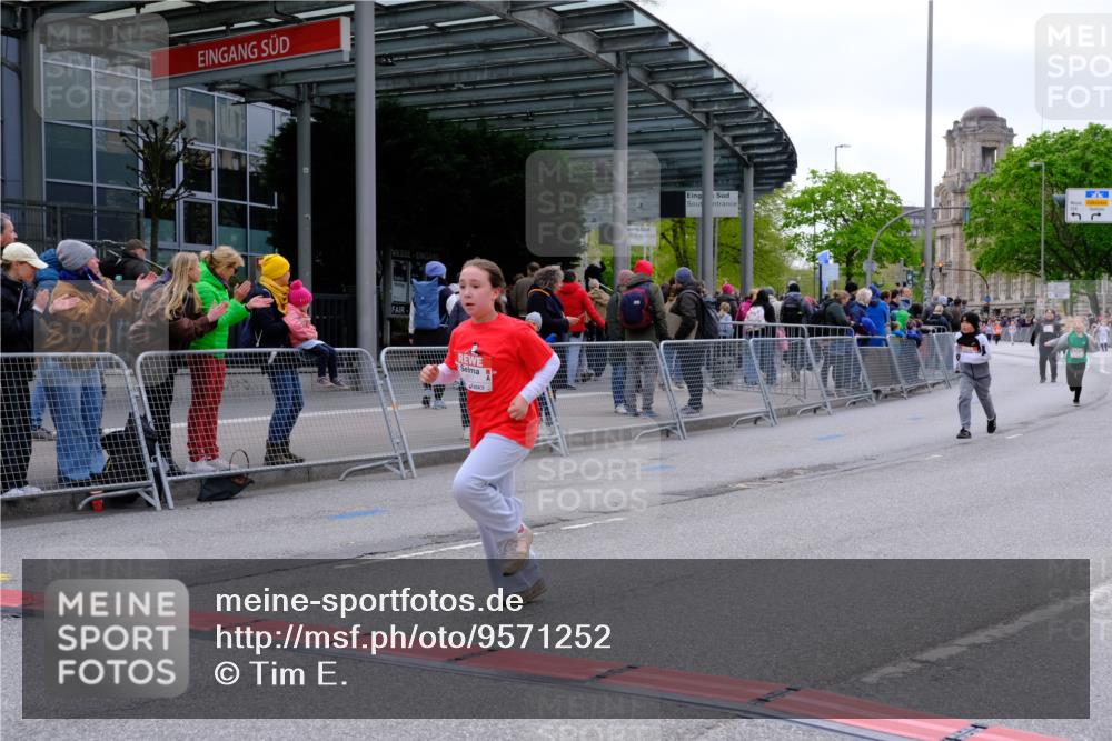 25.04.2026 - Das Zehntel Tim E. http://msf.ph/oto/9571252 25.04.2026 09:05:55 Ziel 1227, 1235, 1616, 1973, 2054, 2060, 2177, 2483, 2677, 2924, 2930, 3771, 3781 meine-sportfotos.de
