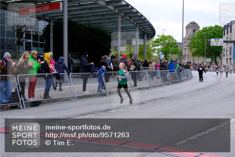 25.04.2026 - Das Zehntel Tim E. http://msf.ph/oto/9571263 25.04.2026 09:05:59 Ziel 1616, 1973, 2677, 2924, 2930, 2973, 3753, 3771, 3779, 3781 meine-sportfotos.de