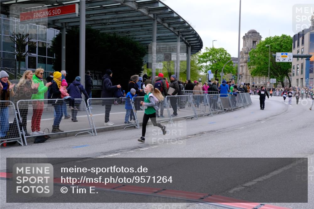 25.04.2026 - Das Zehntel Tim E. http://msf.ph/oto/9571264 25.04.2026 09:05:59 Ziel 1616, 1973, 2677, 2924, 2930, 2973, 3753, 3771, 3779, 3781 meine-sportfotos.de