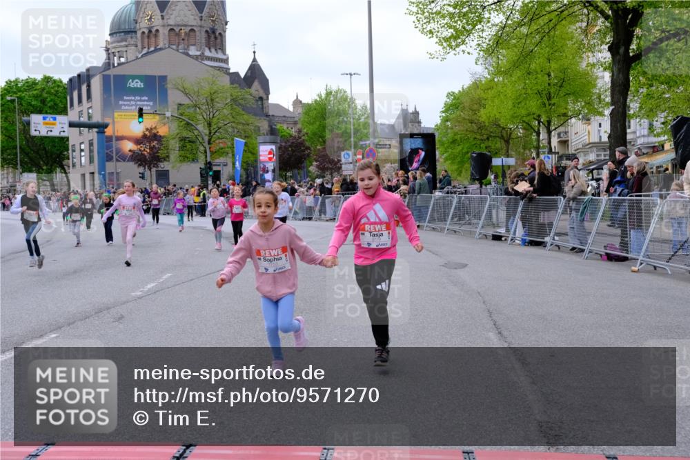 25.04.2026 - Das Zehntel Tim E. http://msf.ph/oto/9571270 25.04.2026 09:06:02 Ziel 1616, 1973, 2677, 2973, 2985, 3732, 3753, 3779 meine-sportfotos.de