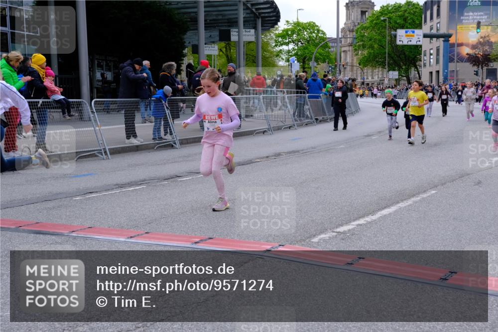 25.04.2026 - Das Zehntel Tim E. http://msf.ph/oto/9571274 25.04.2026 09:06:04 Ziel 1524, 1616, 1973, 2180, 2202, 2973, 2985, 3732, 3735, 3742, 3753, 3779 meine-sportfotos.de