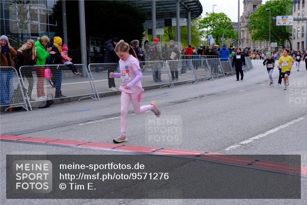 25.04.2026 - Das Zehntel Tim E. http://msf.ph/oto/9571276 25.04.2026 09:06:04 Ziel 1524, 1616, 1973, 2180, 2202, 2973, 2985, 3732, 3735, 3742, 3753, 3779 meine-sportfotos.de