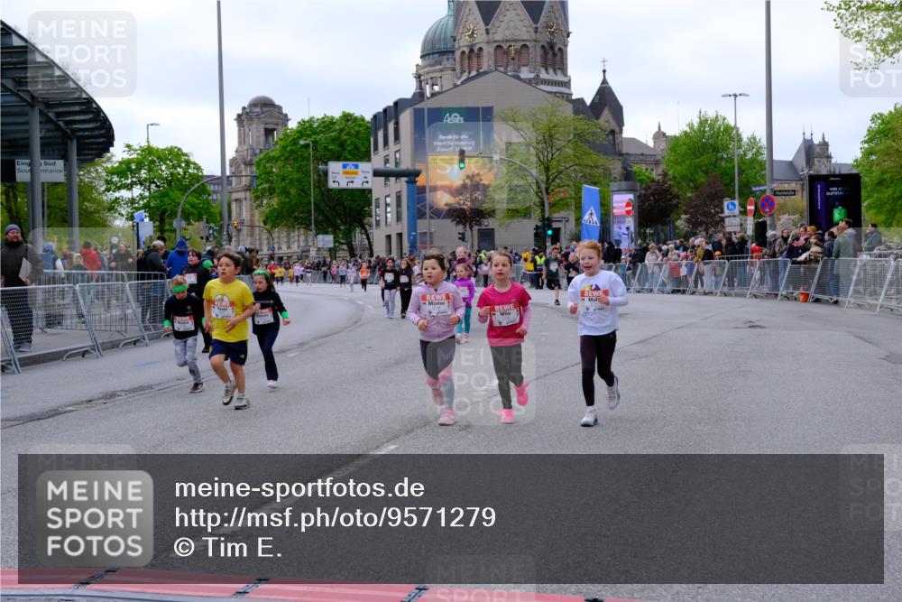 25.04.2026 - Das Zehntel Tim E. http://msf.ph/oto/9571279 25.04.2026 09:06:06 Ziel 1524, 1973, 2180, 2202, 2973, 2985, 3732, 3735, 3742, 3753, 3779 meine-sportfotos.de