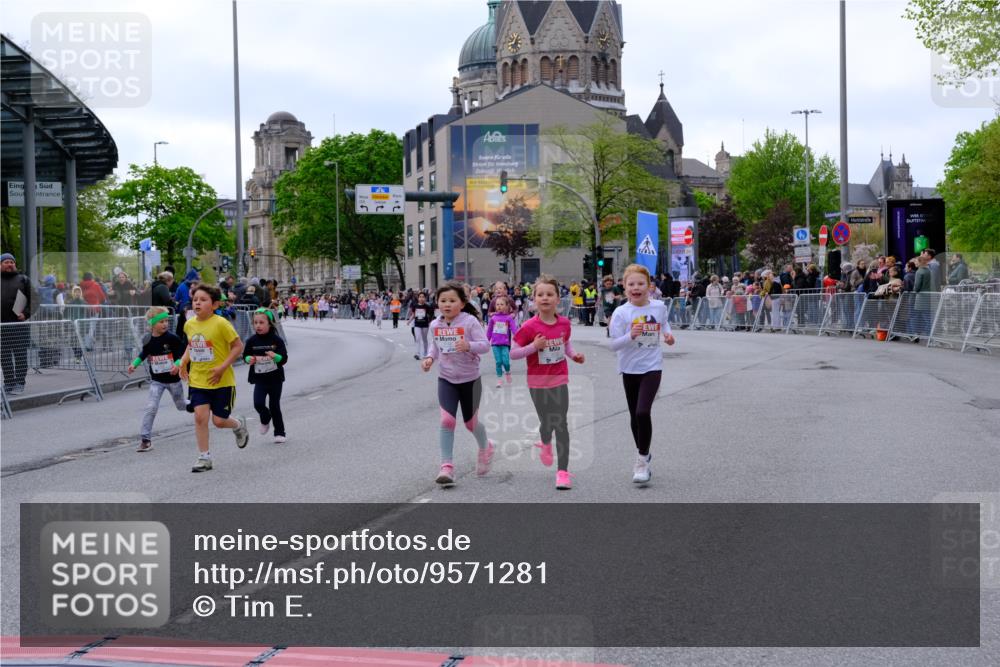 25.04.2026 - Das Zehntel Tim E. http://msf.ph/oto/9571281 25.04.2026 09:06:06 Ziel 1524, 1973, 2180, 2202, 2973, 2985, 3732, 3735, 3742, 3753, 3779 meine-sportfotos.de