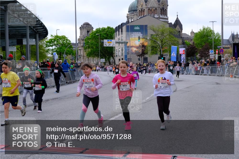 25.04.2026 - Das Zehntel Tim E. http://msf.ph/oto/9571288 25.04.2026 09:06:07 Ziel 1321, 1524, 1973, 2180, 2202, 2614, 2973, 2985, 3732, 3735, 3742, 3753, 3779, 3934, 3935 meine-sportfotos.de