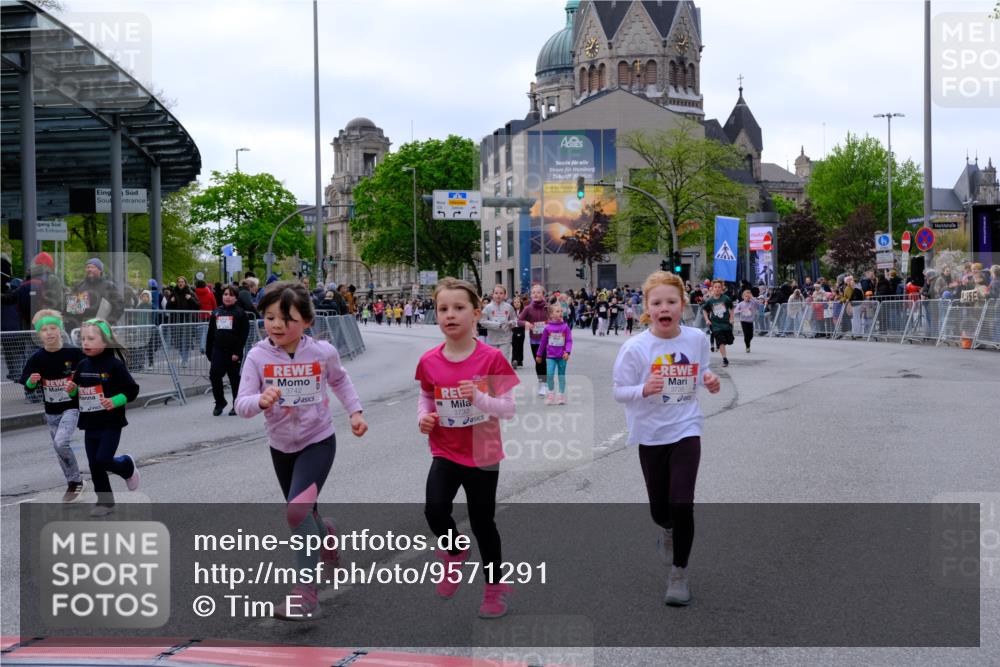 25.04.2026 - Das Zehntel Tim E. http://msf.ph/oto/9571291 25.04.2026 09:06:07 Ziel 1321, 1524, 1973, 2180, 2202, 2614, 2973, 2985, 3732, 3735, 3742, 3753, 3779, 3934, 3935 meine-sportfotos.de