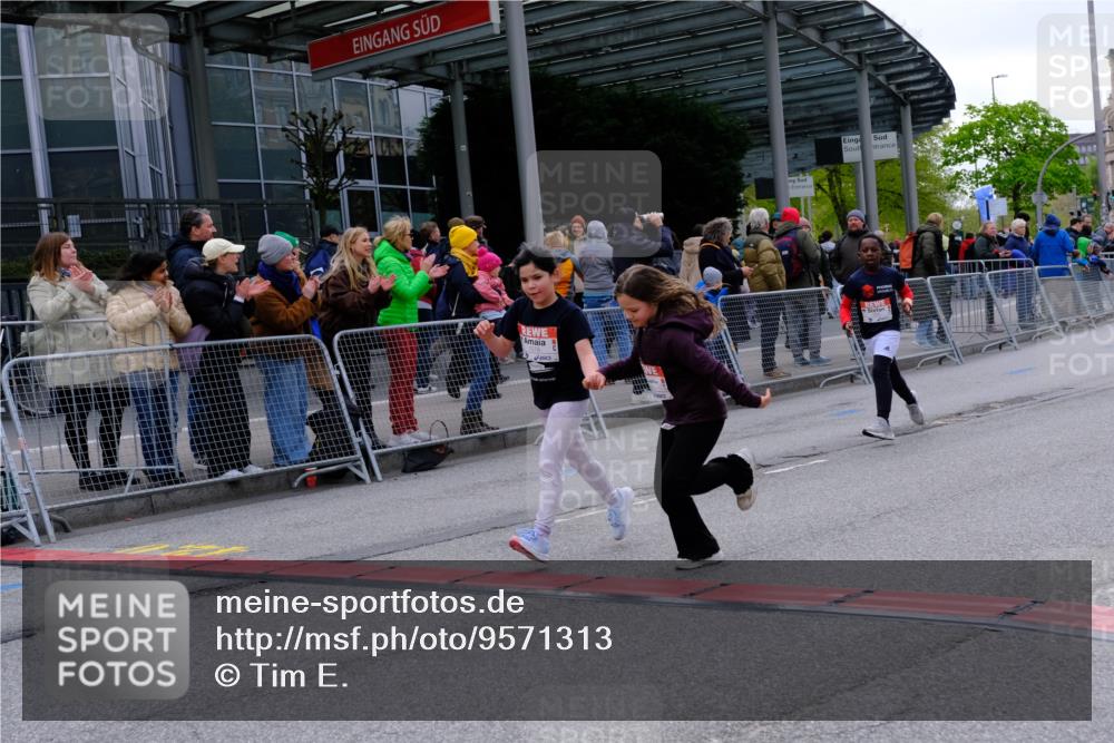 25.04.2026 - Das Zehntel Tim E. http://msf.ph/oto/9571313 25.04.2026 09:06:17 Ziel 1079, 1095, 1321, 1375, 1498, 1800, 2614, 3791, 3864, 3877, 3934, 3935, 3953 meine-sportfotos.de