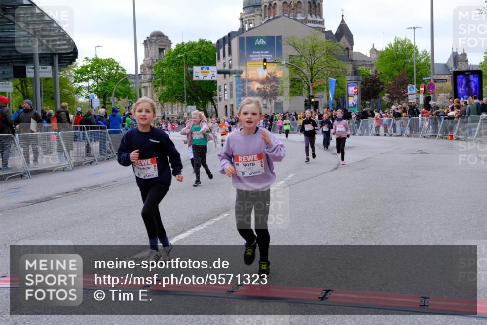 25.04.2026 - Das Zehntel Tim E. http://msf.ph/oto/9571323 25.04.2026 09:06:19 Ziel 1079, 1095, 1321, 1375, 1498, 1800, 2614, 3785, 3791, 3864, 3877, 3934, 3935, 3953 meine-sportfotos.de