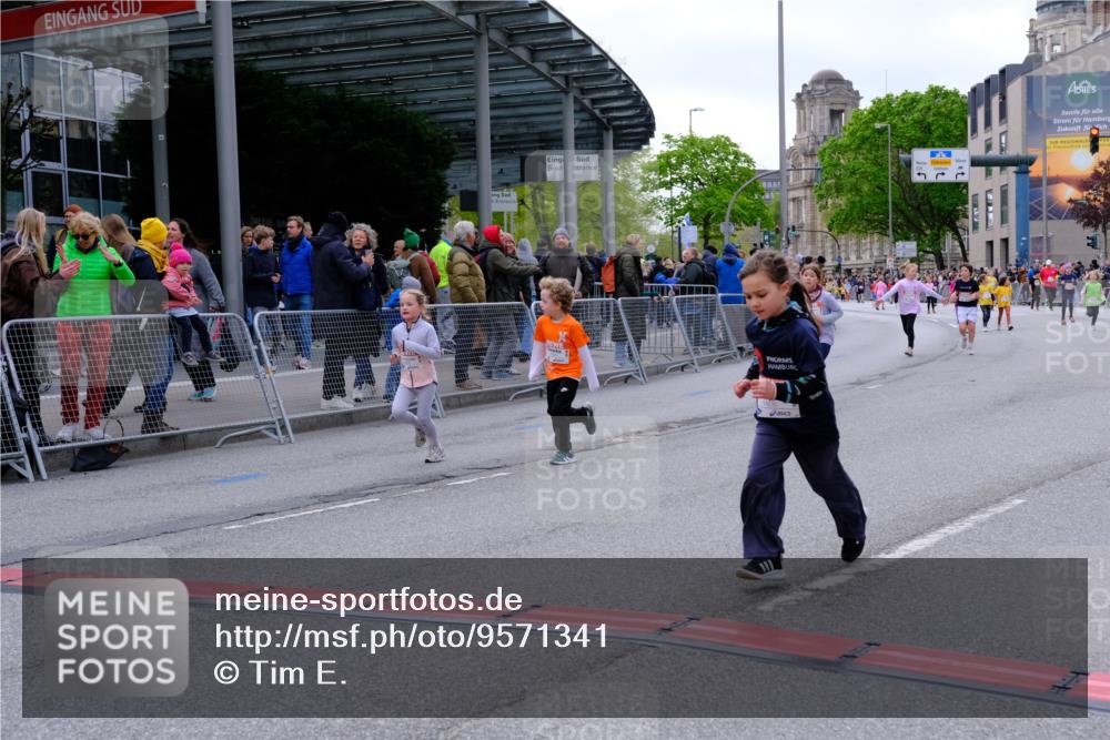 25.04.2026 - Das Zehntel Tim E. http://msf.ph/oto/9571341 25.04.2026 09:06:26 Ziel 1375, 1498, 1800, 1806, 2913, 3785, 3791, 3877, 3889, 3908, 3953 meine-sportfotos.de