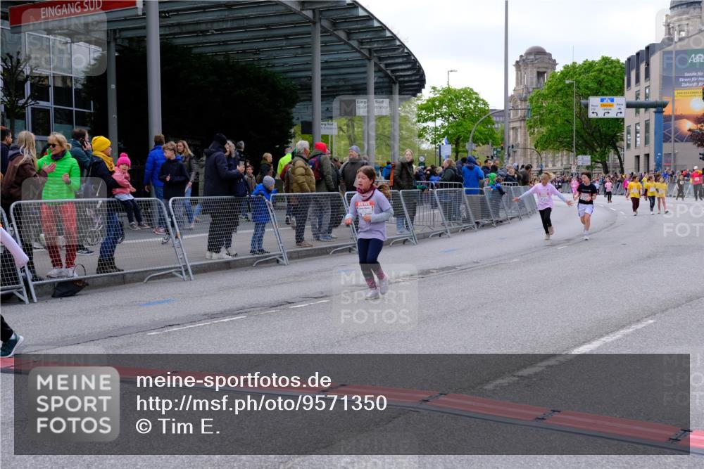25.04.2026 - Das Zehntel Tim E. http://msf.ph/oto/9571350 25.04.2026 09:06:27 Ziel 1375, 1498, 1806, 2913, 3785, 3791, 3889, 3908 meine-sportfotos.de
