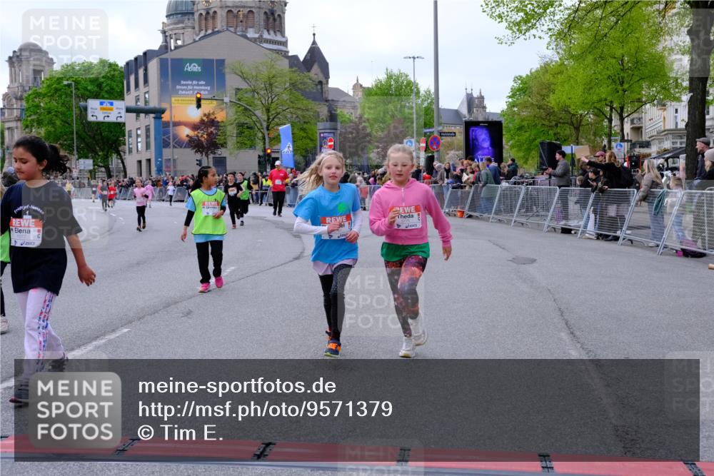 25.04.2026 - Das Zehntel Tim E. http://msf.ph/oto/9571379 25.04.2026 09:06:38 Ziel 1077, 1087, 1243, 1245, 1258, 1272, 1347, 1954, 1976, 1977, 2272, 2287, 2757, 3129, 3761, 3775 meine-sportfotos.de