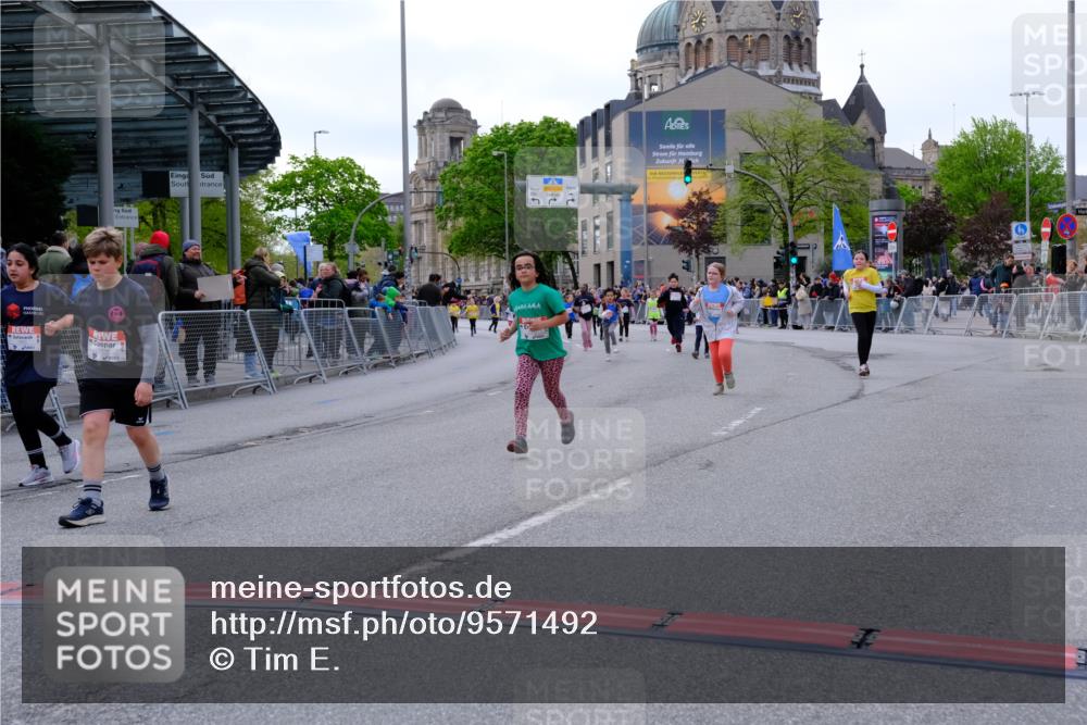 25.04.2026 - Das Zehntel Tim E. http://msf.ph/oto/9571492 25.04.2026 09:07:17 Ziel 1489, 1855, 1978, 1984, 2390, 2415, 2577, 3009, 3287 meine-sportfotos.de