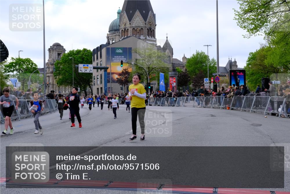 25.04.2026 - Das Zehntel Tim E. http://msf.ph/oto/9571506 25.04.2026 09:07:21 Ziel 1059, 1061, 1154, 1489, 1592, 1855, 2110, 2390, 2415, 2577, 2779, 3009 meine-sportfotos.de