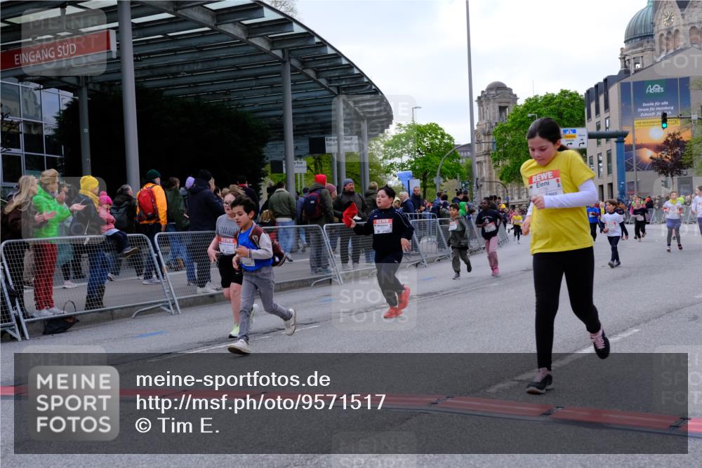 25.04.2026 - Das Zehntel Tim E. http://msf.ph/oto/9571517 25.04.2026 09:07:22 Ziel 1059, 1061, 1154, 1489, 1592, 1855, 2110, 2390, 2577, 2779, 3009 meine-sportfotos.de