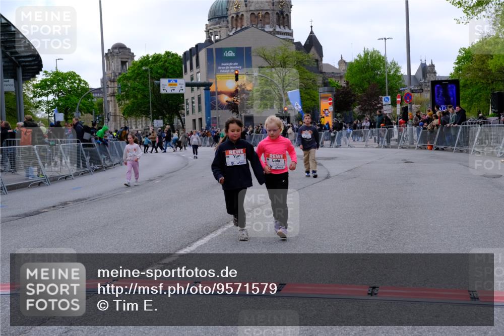 25.04.2026 - Das Zehntel Tim E. http://msf.ph/oto/9571579 25.04.2026 09:08:07 Ziel 1371, 1781, 1782, 2189 meine-sportfotos.de