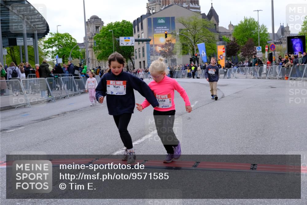 25.04.2026 - Das Zehntel Tim E. http://msf.ph/oto/9571585 25.04.2026 09:08:08 Ziel 1371, 1781, 1782, 2189 meine-sportfotos.de
