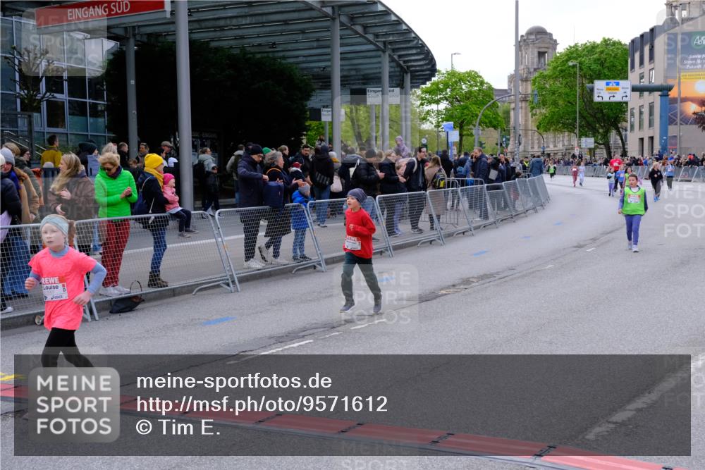 25.04.2026 - Das Zehntel Tim E. http://msf.ph/oto/9571612 25.04.2026 09:08:36 Ziel 1916, 1923, 2545 meine-sportfotos.de