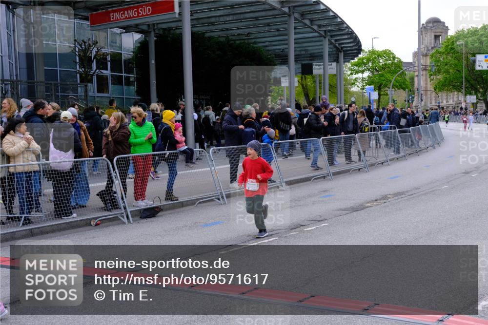 25.04.2026 - Das Zehntel Tim E. http://msf.ph/oto/9571617 25.04.2026 09:08:36 Ziel 1916, 1923, 2545 meine-sportfotos.de