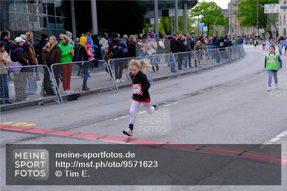 25.04.2026 - Das Zehntel Tim E. http://msf.ph/oto/9571623 25.04.2026 09:08:40 Ziel 1378, 1916, 1923, 2545 meine-sportfotos.de