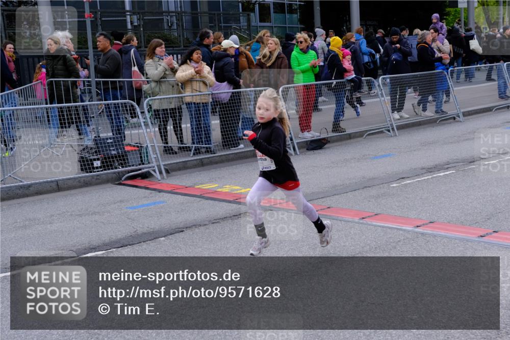 25.04.2026 - Das Zehntel Tim E. http://msf.ph/oto/9571628 25.04.2026 09:08:40 Ziel 1378, 1916, 1923, 2545 meine-sportfotos.de