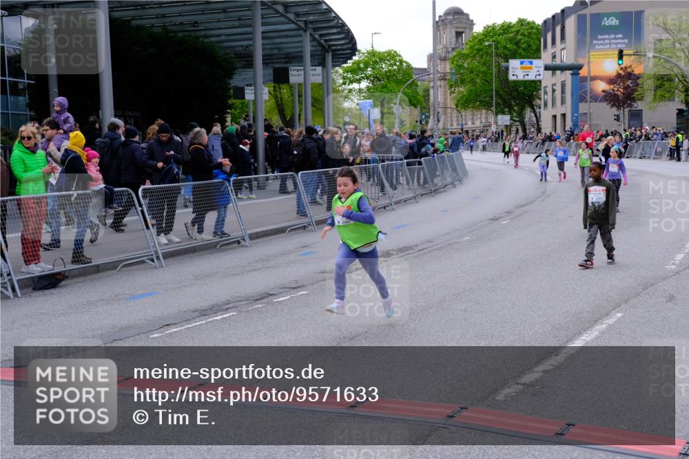 25.04.2026 - Das Zehntel Tim E. http://msf.ph/oto/9571633 25.04.2026 09:08:42 Ziel 1378, 1916, 1923, 2000, 2008, 2535, 2545 meine-sportfotos.de