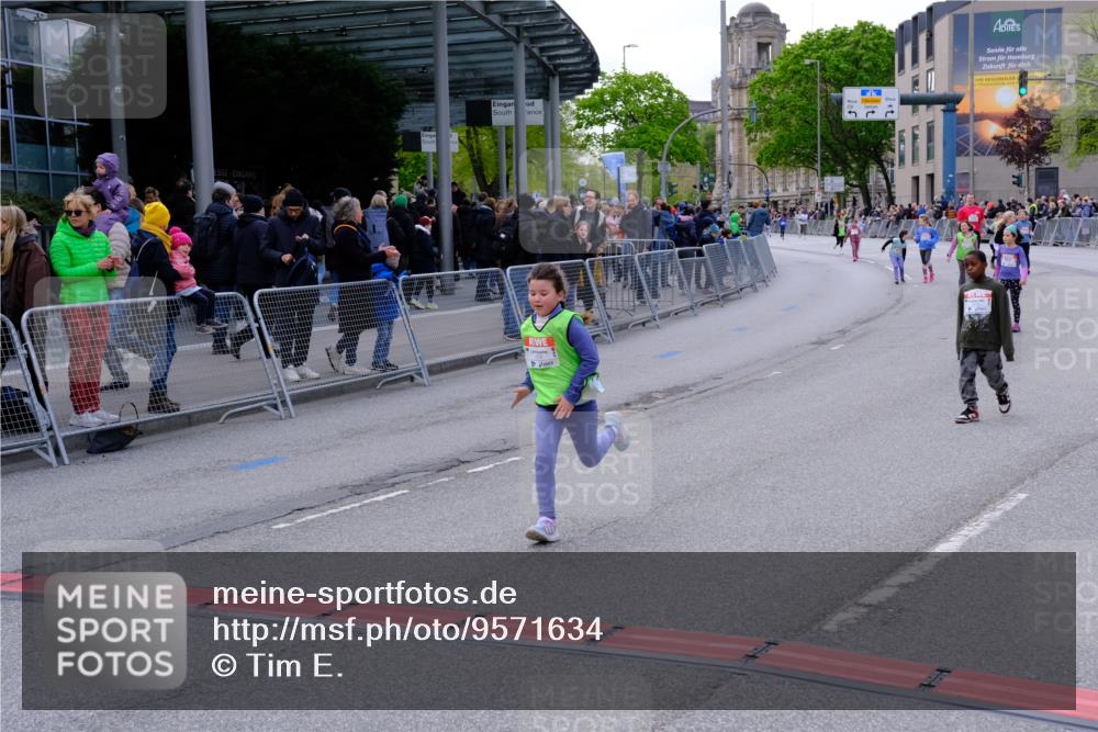 25.04.2026 - Das Zehntel Tim E. http://msf.ph/oto/9571634 25.04.2026 09:08:42 Ziel 1378, 1916, 1923, 2000, 2008, 2535, 2545 meine-sportfotos.de