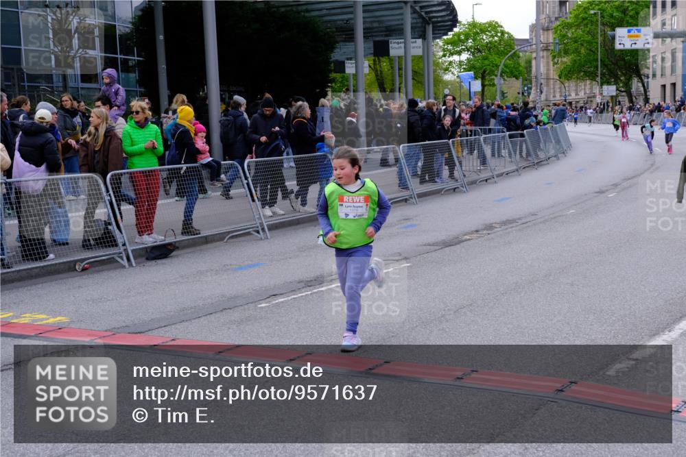 25.04.2026 - Das Zehntel Tim E. http://msf.ph/oto/9571637 25.04.2026 09:08:42 Ziel 1378, 1916, 1923, 2000, 2008, 2535, 2545 meine-sportfotos.de