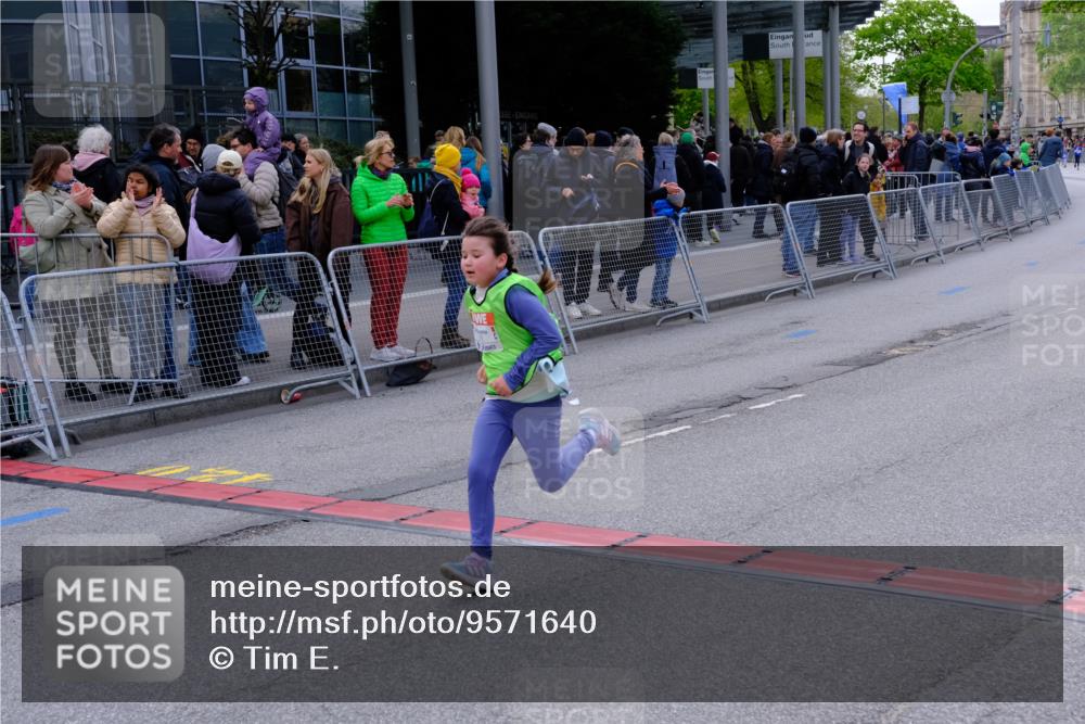 25.04.2026 - Das Zehntel Tim E. http://msf.ph/oto/9571640 25.04.2026 09:08:42 Ziel 1378, 1916, 1923, 2000, 2008, 2535, 2545 meine-sportfotos.de