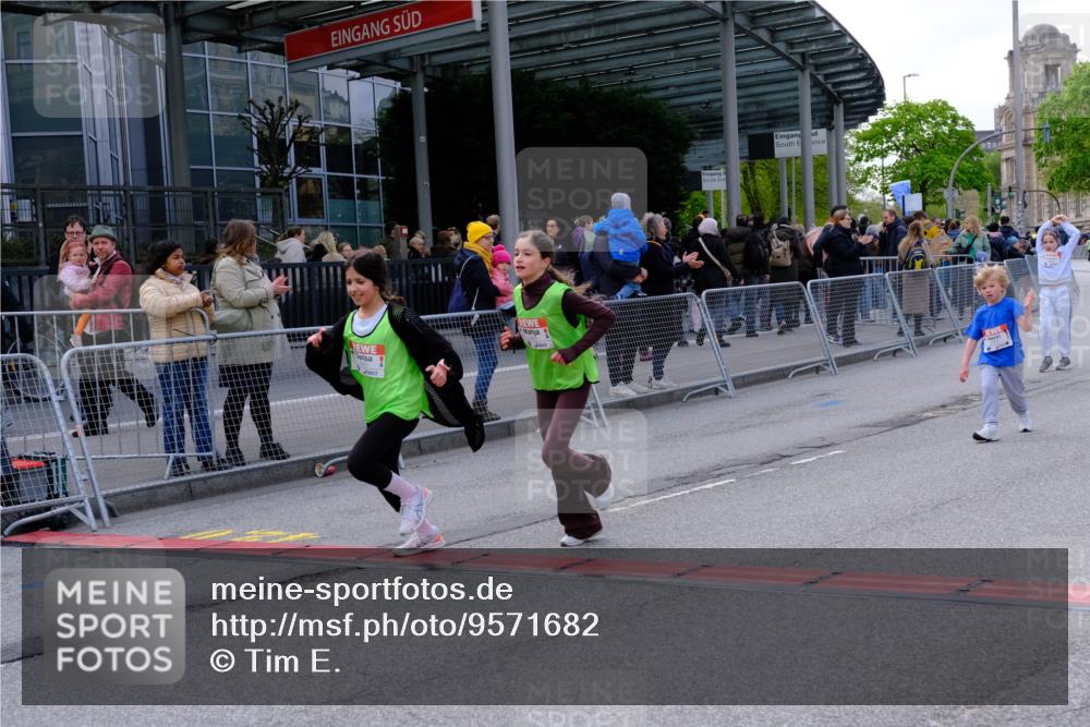 25.04.2026 - Das Zehntel Tim E. http://msf.ph/oto/9571682 25.04.2026 09:09:13 Ziel 1069, 1445, 1469, 2081 meine-sportfotos.de