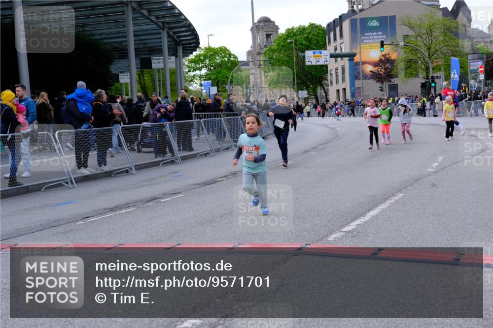 25.04.2026 - Das Zehntel Tim E. http://msf.ph/oto/9571701 25.04.2026 09:09:27 Ziel 1451, 1453, 1477, 1484, 1486, 2182, 2186, 2243 meine-sportfotos.de