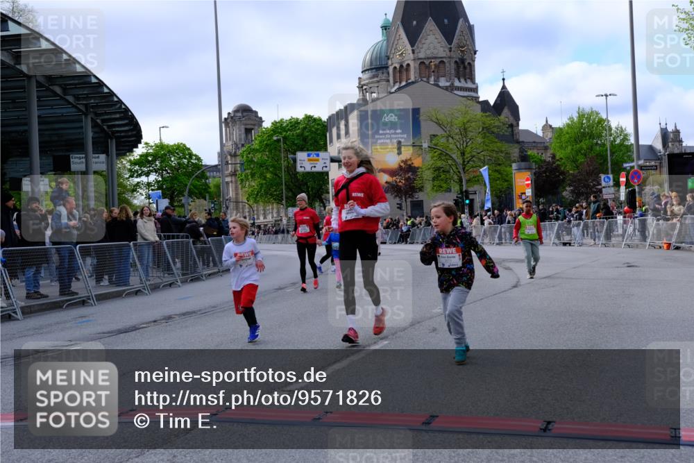 25.04.2026 - Das Zehntel Tim E. http://msf.ph/oto/9571826 25.04.2026 09:11:02 Ziel 2080, 2845, 3879 meine-sportfotos.de