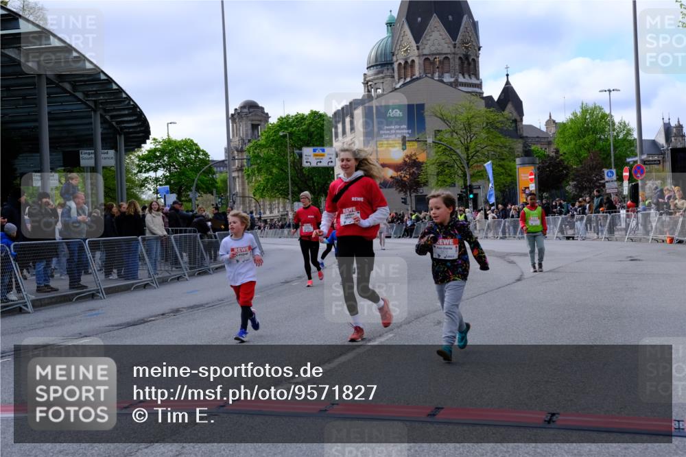25.04.2026 - Das Zehntel Tim E. http://msf.ph/oto/9571827 25.04.2026 09:11:02 Ziel 2080, 2845, 3879 meine-sportfotos.de