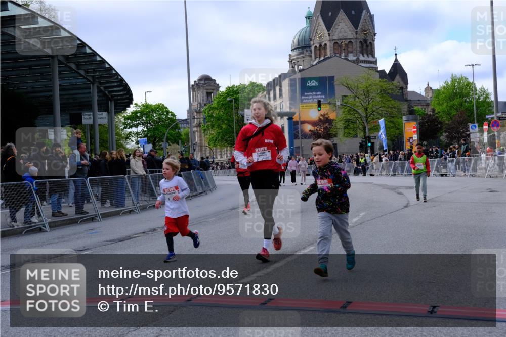 25.04.2026 - Das Zehntel Tim E. http://msf.ph/oto/9571830 25.04.2026 09:11:03 Ziel 2080, 2845, 3879 meine-sportfotos.de