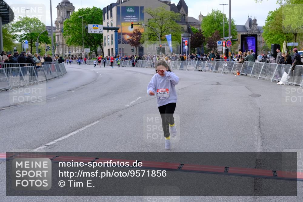 25.04.2026 - Das Zehntel Tim E. http://msf.ph/oto/9571856 25.04.2026 09:12:28 Ziel 2590 meine-sportfotos.de