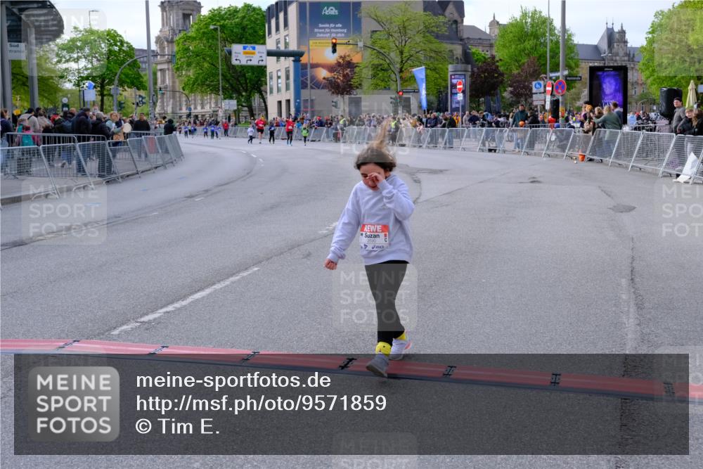 25.04.2026 - Das Zehntel Tim E. http://msf.ph/oto/9571859 25.04.2026 09:12:28 Ziel 2590 meine-sportfotos.de