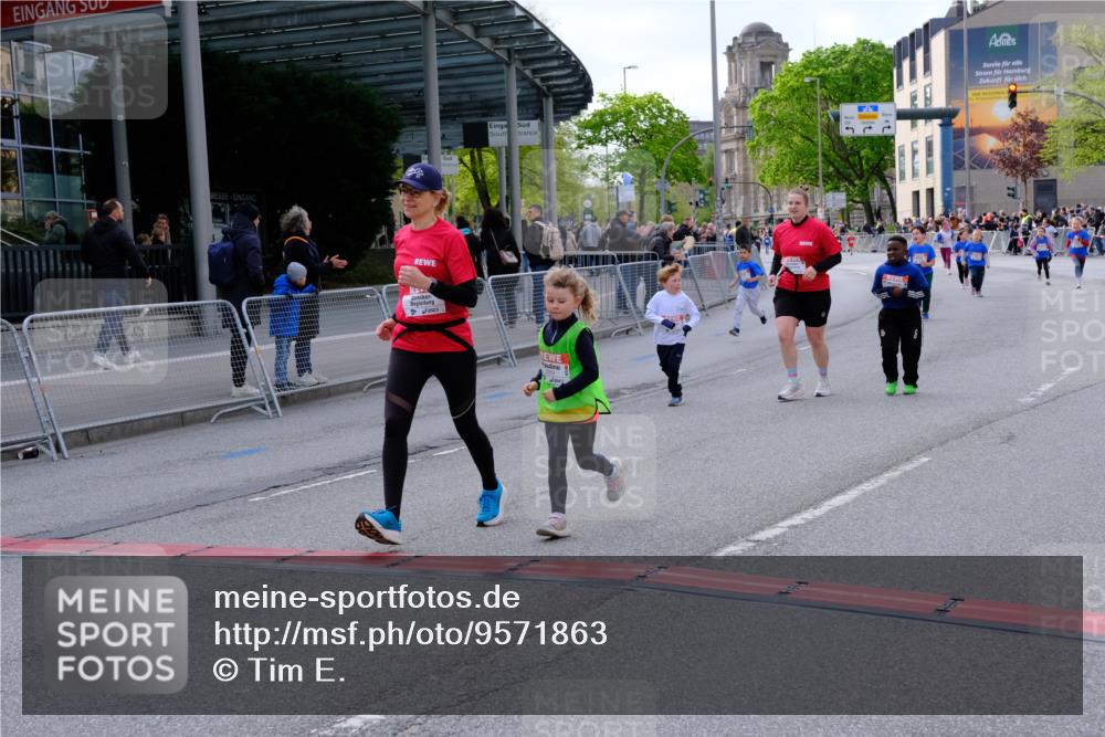25.04.2026 - Das Zehntel Tim E. http://msf.ph/oto/9571863 25.04.2026 09:12:49 Ziel 2083, 3269, 3440 meine-sportfotos.de