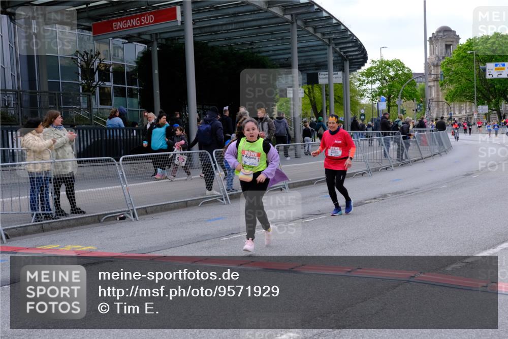 25.04.2026 - Das Zehntel Tim E. http://msf.ph/oto/9571929 25.04.2026 09:13:24 Ziel 1112, 1120, 1810 meine-sportfotos.de