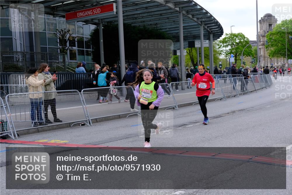 25.04.2026 - Das Zehntel Tim E. http://msf.ph/oto/9571930 25.04.2026 09:13:24 Ziel 1112, 1120, 1810 meine-sportfotos.de