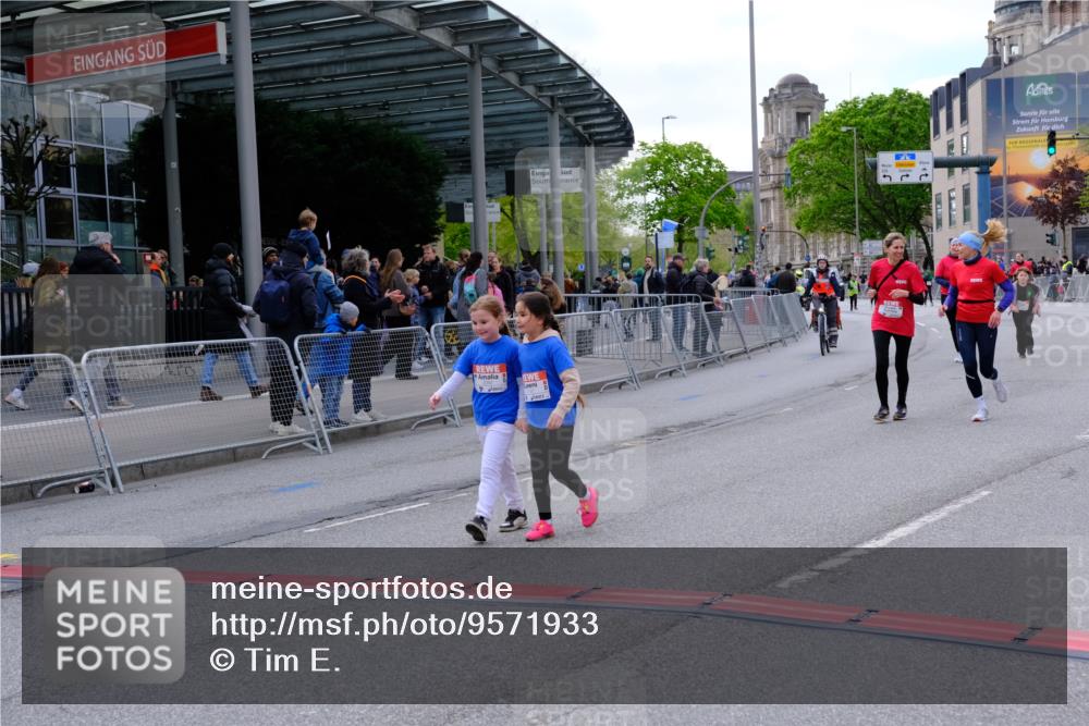 25.04.2026 - Das Zehntel Tim E. http://msf.ph/oto/9571933 25.04.2026 09:13:36 Ziel 2092, 2107, 3907, 4073 meine-sportfotos.de