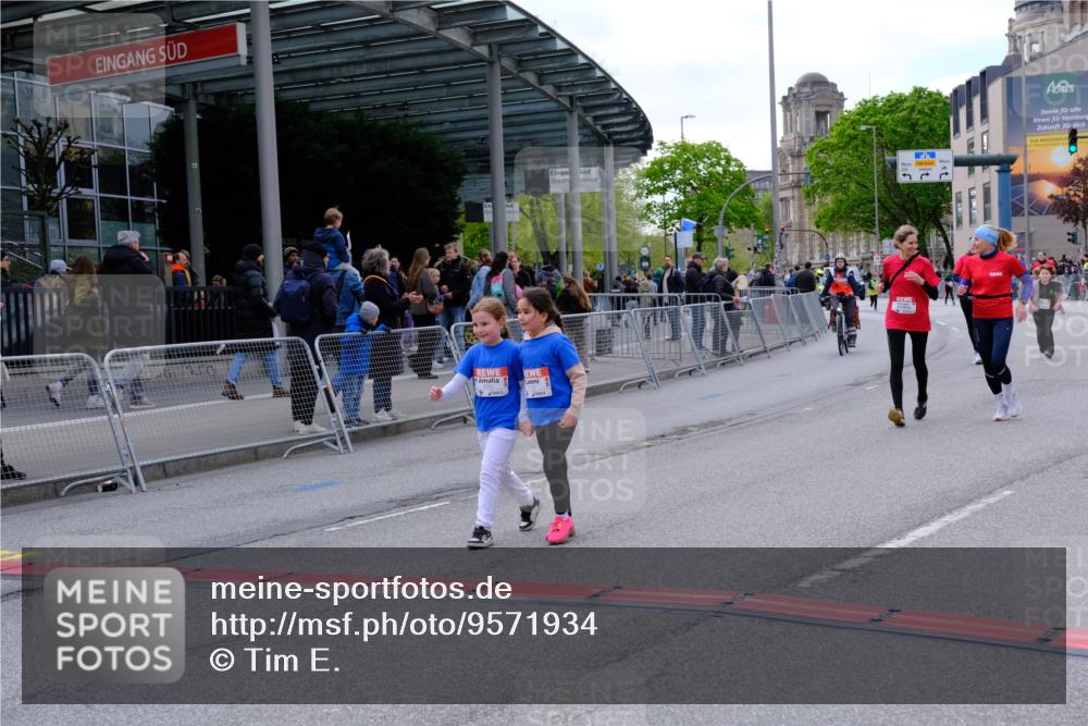 25.04.2026 - Das Zehntel Tim E. http://msf.ph/oto/9571934 25.04.2026 09:13:36 Ziel 2092, 2107, 3907, 4073 meine-sportfotos.de