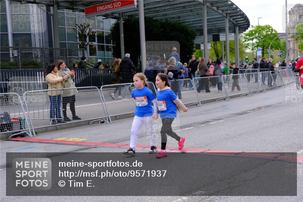 25.04.2026 - Das Zehntel Tim E. http://msf.ph/oto/9571937 25.04.2026 09:13:37 Ziel 1651, 2092, 2107, 3907, 4073 meine-sportfotos.de