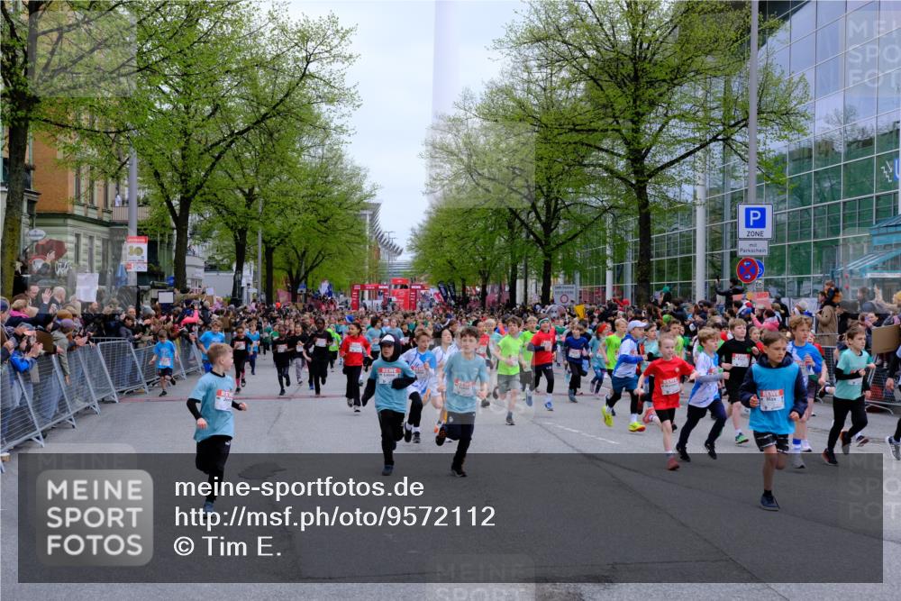 25.04.2026 - Das Zehntel Tim E. http://msf.ph/oto/9572112 25.04.2026 10:31:01 Ziel  meine-sportfotos.de